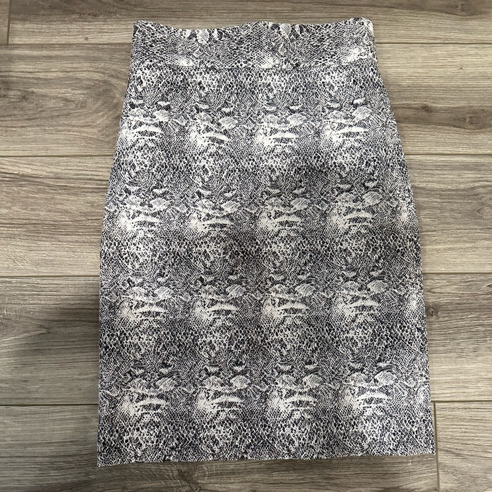Antonio Melani Snakeskin Pencil Skirt
